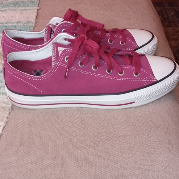 Converse cons rose red skate shoe - Picture 4 of 4